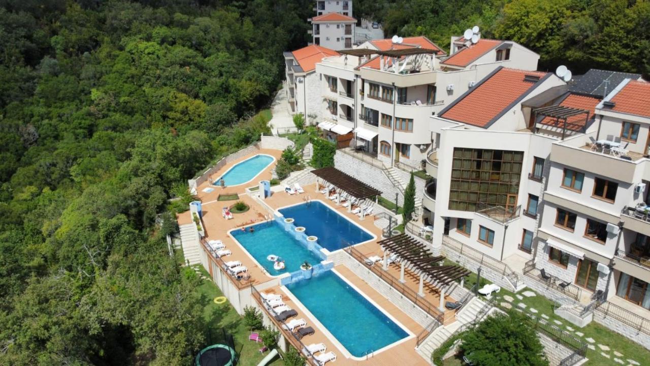 Adria Sea & Mountains Apartment แฮร์เซ็ก-โนวี ภายนอก รูปภาพ