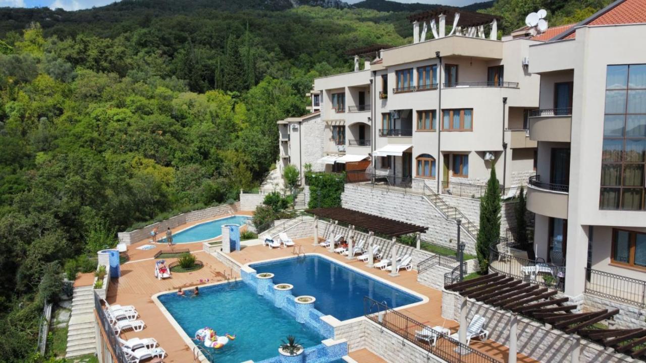 Adria Sea & Mountains Apartment แฮร์เซ็ก-โนวี ภายนอก รูปภาพ
